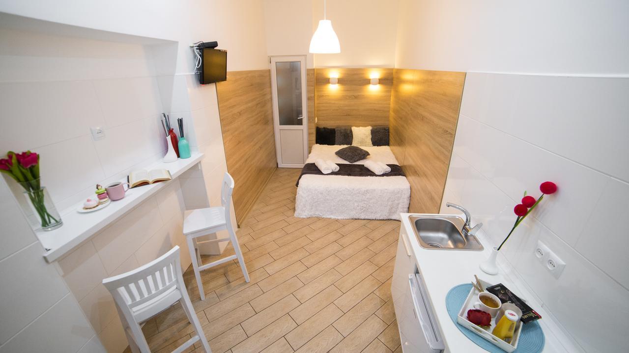 Smart Apartment On Filatova Lviv Eksteriør billede
