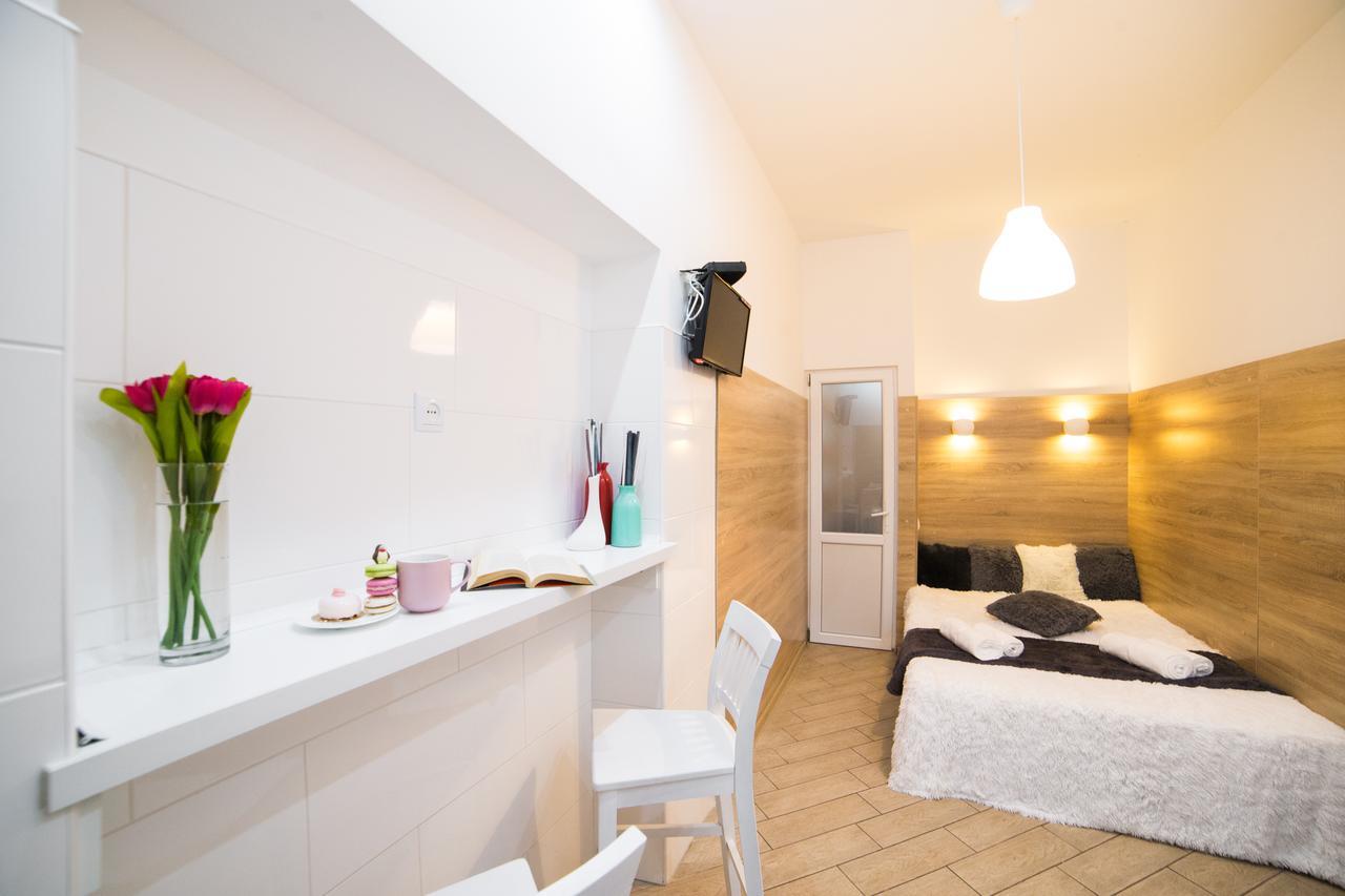 Smart Apartment On Filatova Lviv Eksteriør billede